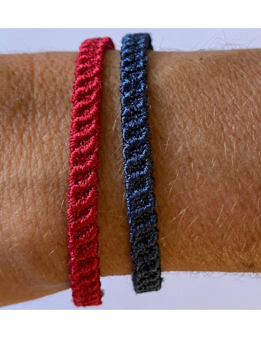 Cruciani per AIL - Abbraccio blu avio